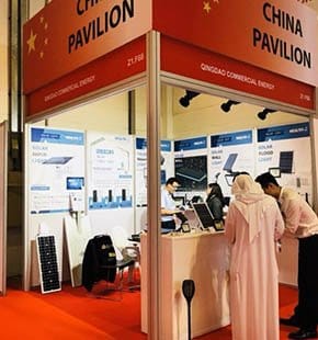 solar panel pole light