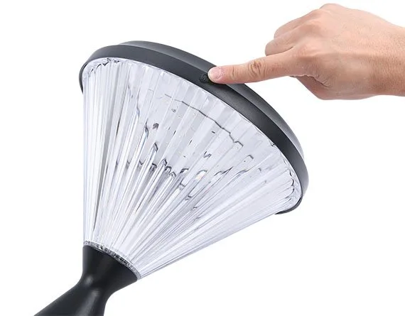 SLL-005 LED SOLAR LAWN LIGHT