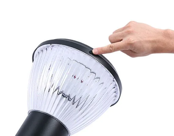 SLL002 LED SOLAR GARDEN LIGHT