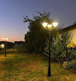 SLL005-3 solar pole light