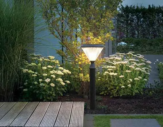 SOLAR LAWN LIGHT SLL005