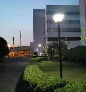 SCL-001 solar light posts for driveways