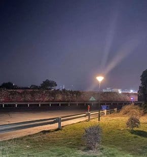 SCL-002plus solar light posts for driveways