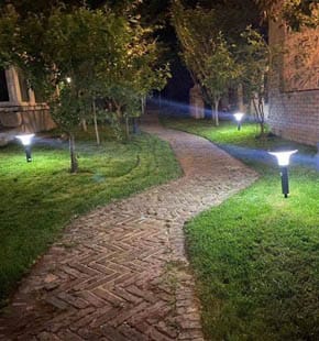 SLL-004 solar pathway lights2