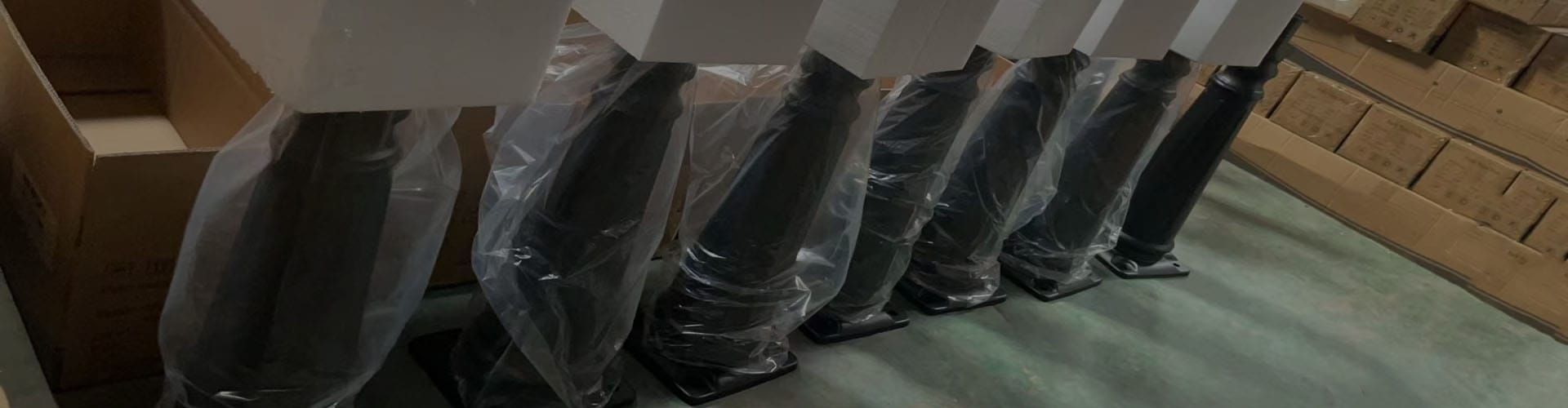 banner light post for garden