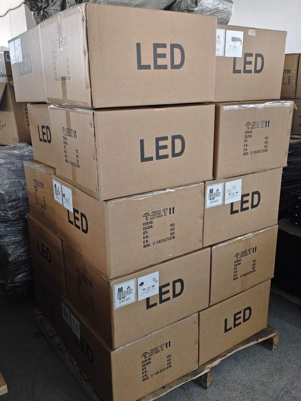 CD01-PC solar flood light from professional China solar lighting manufacturer