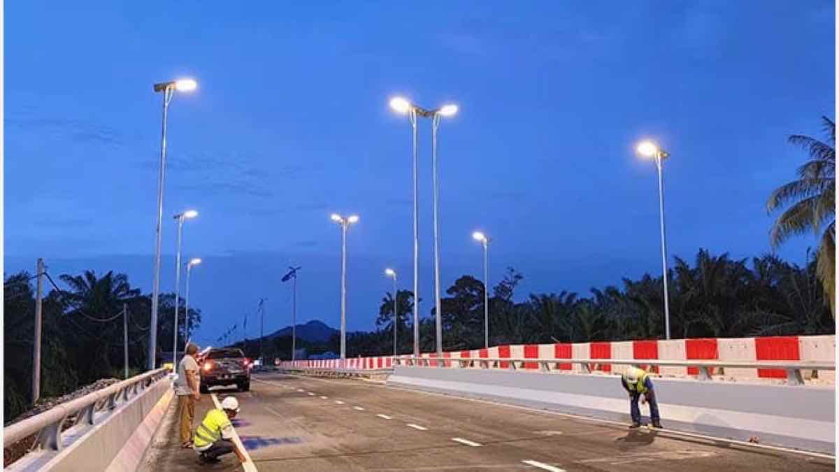 Newskypower industrial solar light for commercial outdoor areas
