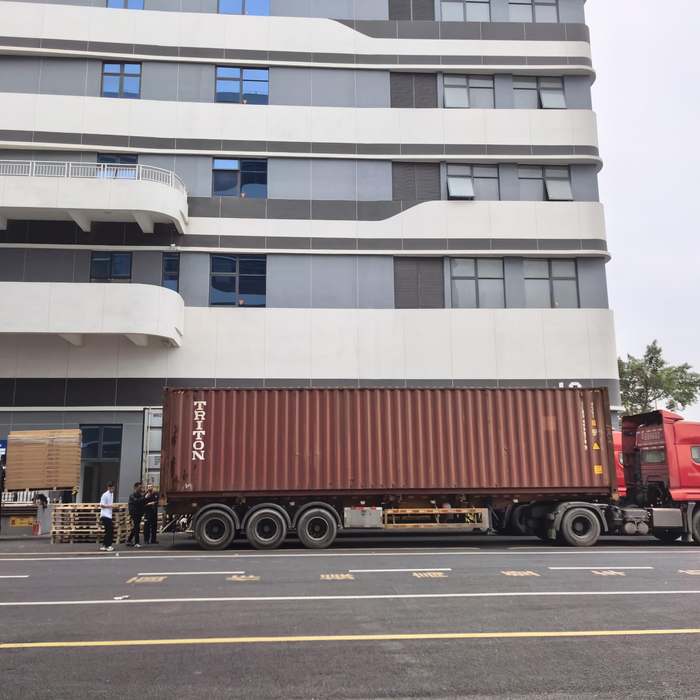 solar street light packing and delivery coordination